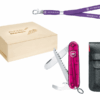 Mittlere Taschenmesser Schulbox My First Victorinox rosa transparent mit Etui und Nackenband